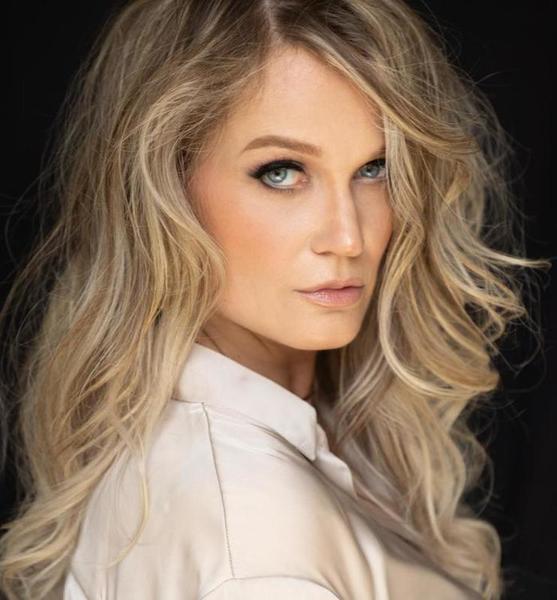 Andrea F. – Fashion Profilbild bei JustInCast
