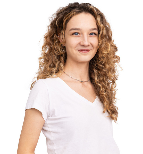 Lea H. – Real People Sedcard-Foto 2 bei JustInCast