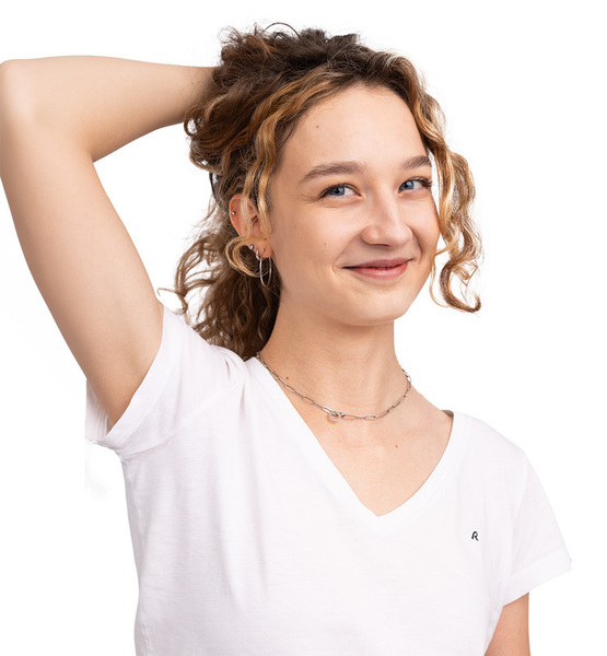 Lea H. – Real People Sedcard-Foto 5 bei JustInCast