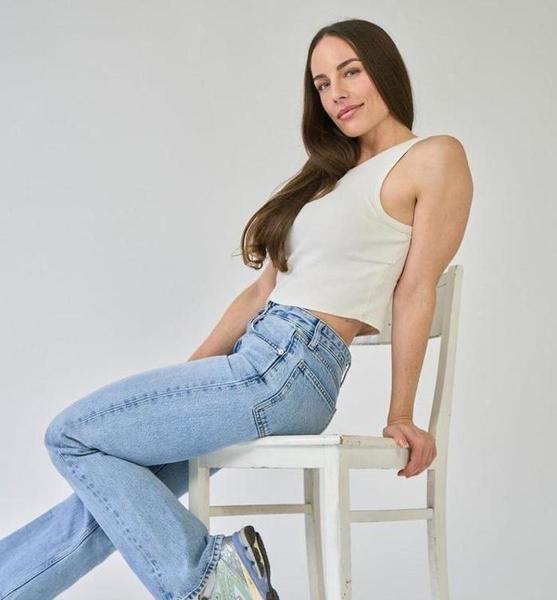 Daniela K. – Fashion Sedcard-Foto 5 bei JustInCast