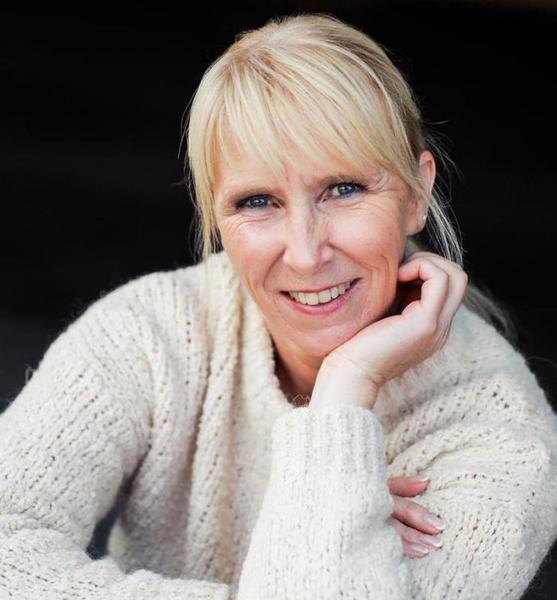 Sandra S. – Schauspiel Sedcard-Foto 3 bei JustInCast
