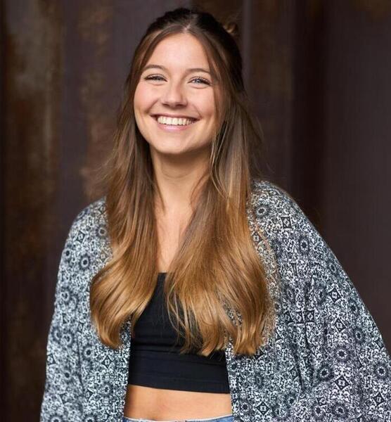 Nicola G. – Schauspiel Sedcard-Foto 3 bei JustInCast