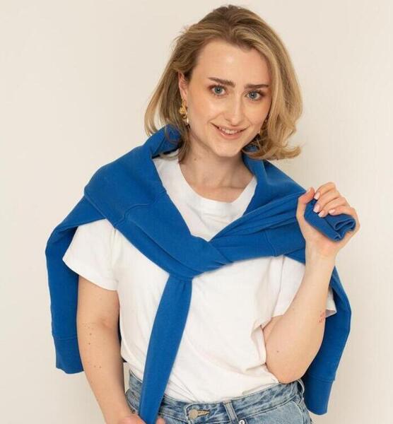 Selina W. – Fashion Sedcard-Foto 4 bei JustInCast