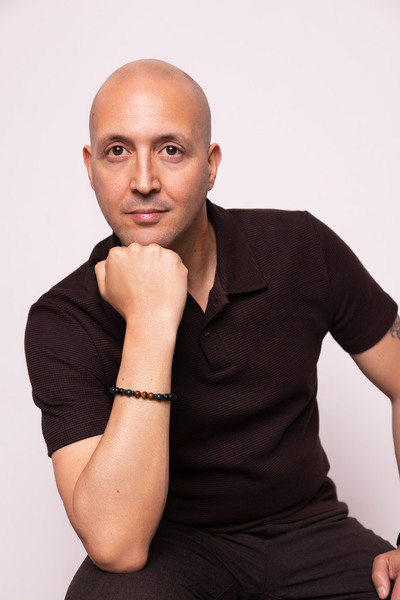 Luis S. – Schauspiel Sedcard-Foto 9 bei JustInCast