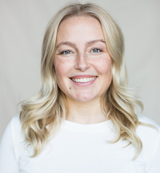 Carolin A. – Schauspiel Sedcard-Foto 4 bei JustInCast