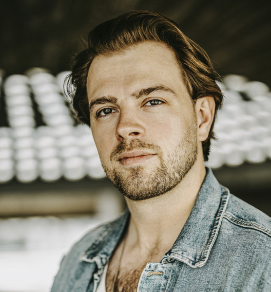 Marius B. – Schauspiel Sedcard-Foto 3 bei JustInCast