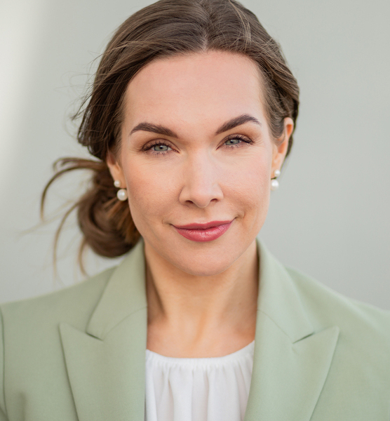 Michelle  W. – Schauspiel Sedcard-Foto 4 bei JustInCast