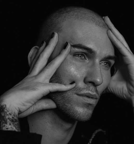 Brad C. – Fashion Sedcard-Foto 4 bei JustInCast