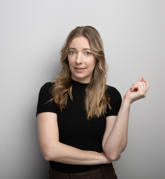 Diana  B. – Schauspiel Sedcard-Foto 5 bei JustInCast