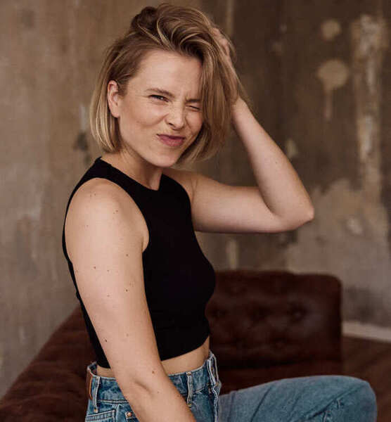 Marleen J. – Schauspiel Sedcard-Foto 5 bei JustInCast