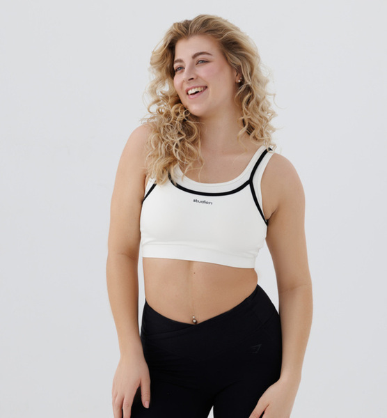 Hannah S. – Fashion Sedcard-Foto 5 bei JustInCast