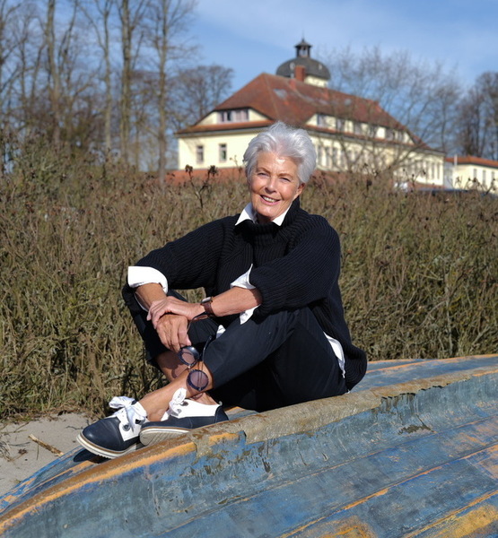 Kirsten F. – Schauspiel Sedcard-Foto 4 bei JustInCast