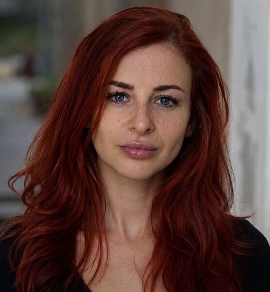 Vanelynn G. – Schauspiel Sedcard-Foto 2 bei JustInCast