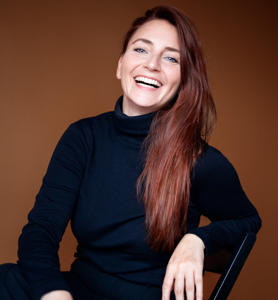 Jennifer M. – Schauspiel Sedcard-Foto 3 bei JustInCast