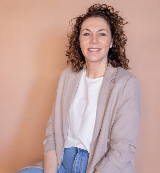 Vera L. – Schauspiel Sedcard-Foto 4 bei JustInCast