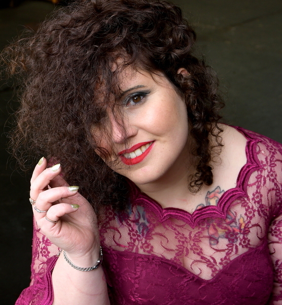 Sabrina S. – Fashion Sedcard-Foto 2 bei JustInCast