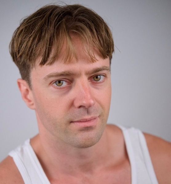 Anton Z. – Schauspiel Sedcard-Foto 5 bei JustInCast