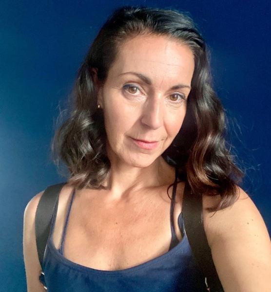 Stefanie W. – Acting sedcard image 4 at JustInCast