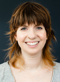 Julia – Schauspieler & Darsteller Sedcard bei JustInCast