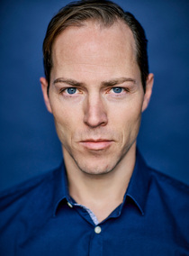 Simon – Schauspieler & Darsteller Sedcard bei JustInCast
