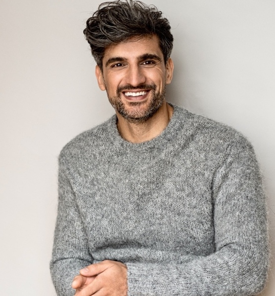 Enzo E. – Fashion Sedcard-Foto 4 bei JustInCast