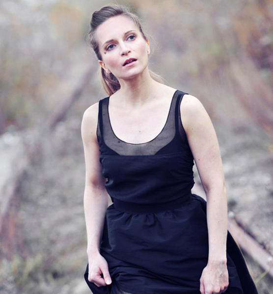 Ines N. – Acting sedcard image 3 at JustInCast