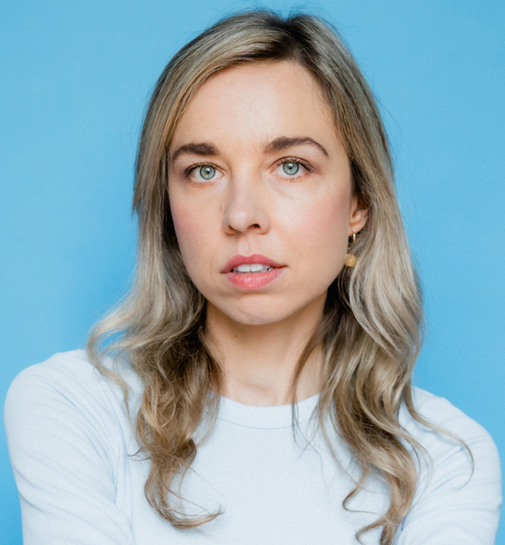Sylvie R. – Schauspiel Sedcard-Foto 3 bei JustInCast