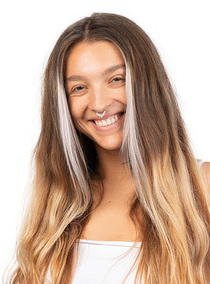 Vivien (genannt Xyva) – Real People & New Faces Sedcard bei JustInCast