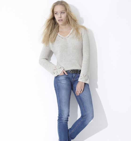 Laura F. – Schauspiel Sedcard-Foto 5 bei JustInCast