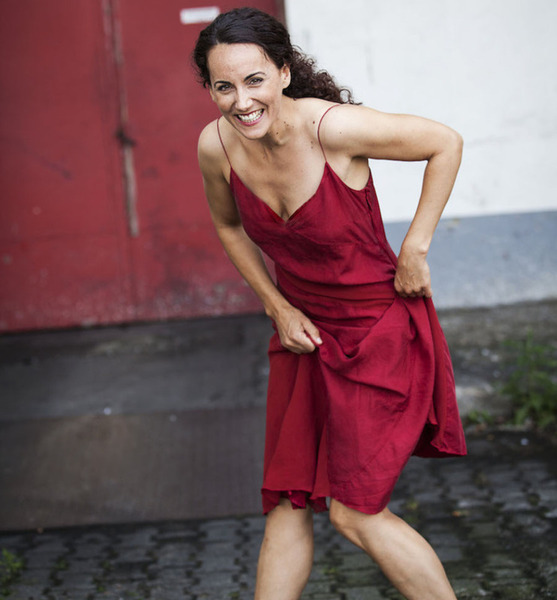 Verena W. – Schauspiel Sedcard-Foto 3 bei JustInCast