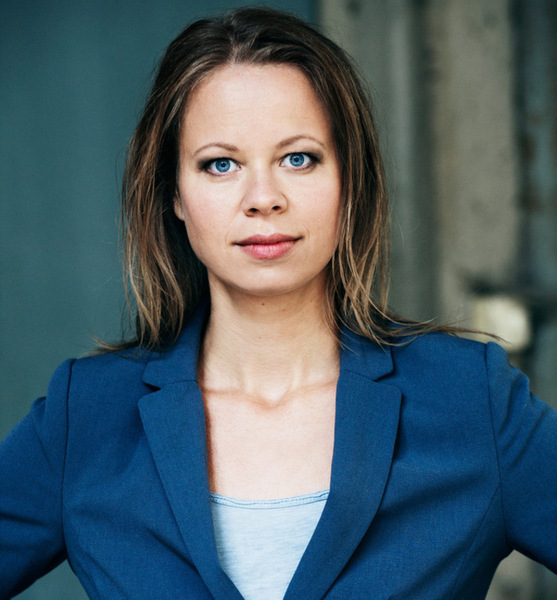 Nicole K. – Schauspiel Sedcard-Foto 2 bei JustInCast