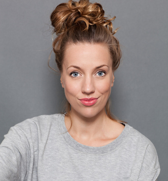 Ricarda S. – Schauspiel Sedcard-Foto 2 bei JustInCast