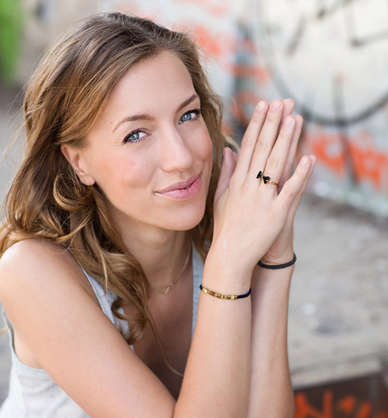 Ricarda S. – Schauspiel Sedcard-Foto 3 bei JustInCast