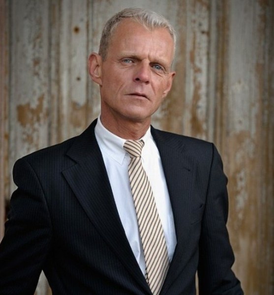 Helmut L. – Fashion Sedcard-Foto 5 bei JustInCast