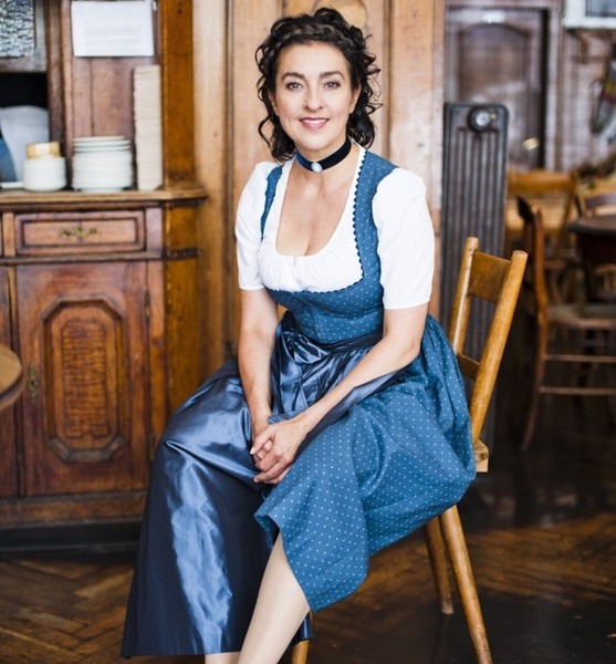 Amélie S. – Schauspiel Sedcard-Foto 5 bei JustInCast
