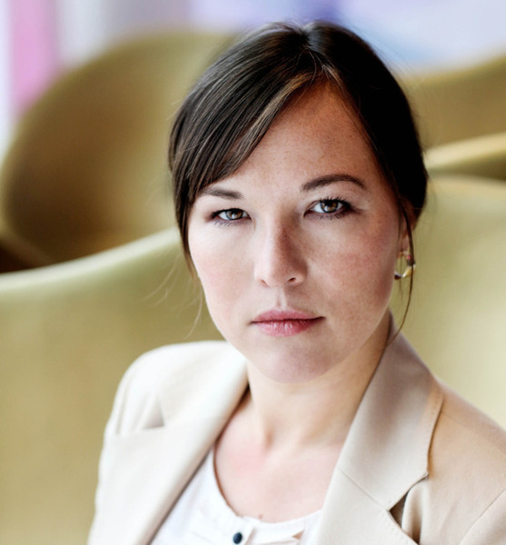 Sarah L. – Schauspiel Sedcard-Foto 4 bei JustInCast