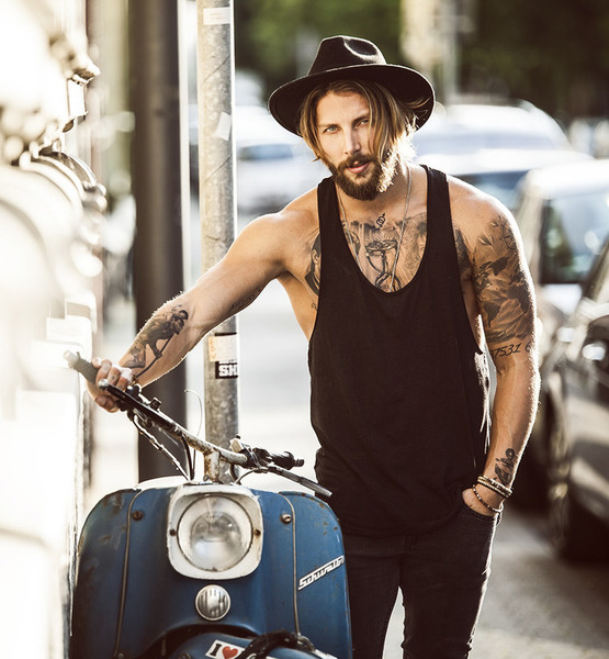 Christopher A. – Fashion Sedcard-Foto 4 bei JustInCast