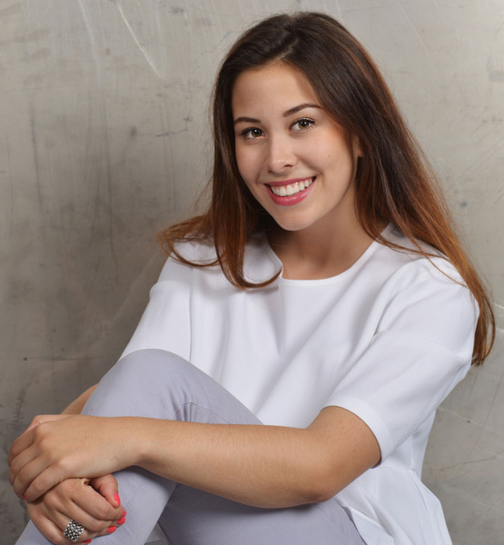 Fariba B. – Schauspiel Sedcard-Foto 5 bei JustInCast