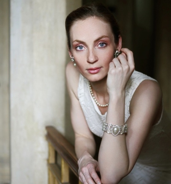 Mikaela K. – Tanz Sedcard-Foto 2 bei JustInCast