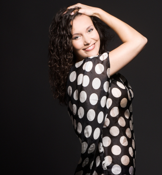 Mia H. – Moderation Sedcard-Foto 4 bei JustInCast