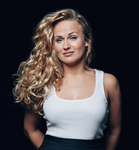 Magdalena H. – Schauspiel Sedcard-Foto 4 bei JustInCast