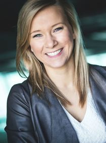 Alina – Moderatoren & Presenter Sedcard bei JustInCast