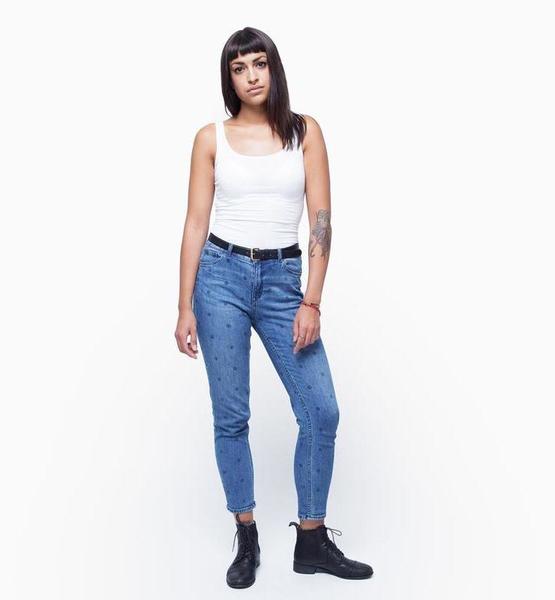 Miriam S. – Real People Sedcard-Foto 5 bei JustInCast