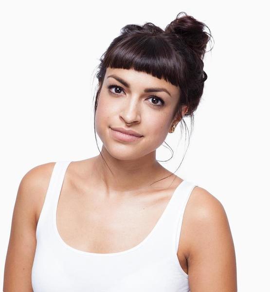 Miriam S. – Real People Sedcard-Foto 6 bei JustInCast
