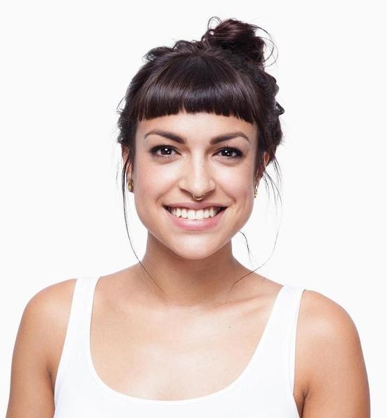 Miriam S. – Real People Sedcard-Foto 2 bei JustInCast