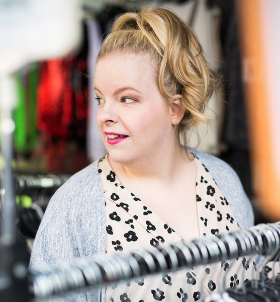 Andrea S. – Schauspiel Sedcard-Foto 4 bei JustInCast