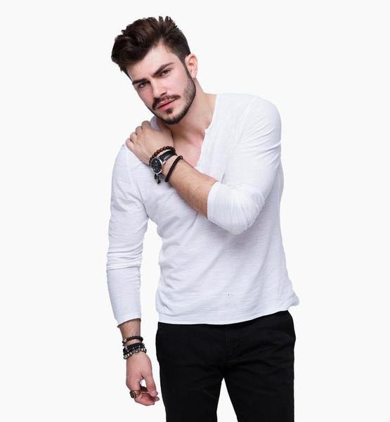 Mladen  D. – Real People Sedcard-Foto 2 bei JustInCast
