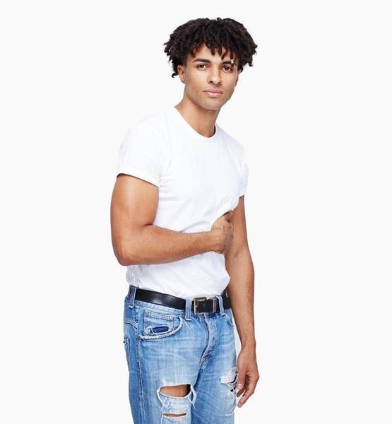 Samuel-Baile S. – Real People Sedcard-Foto 5 bei JustInCast