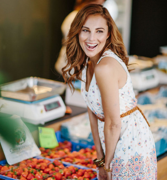 Claudia H. – Fashion Sedcard-Foto 4 bei JustInCast