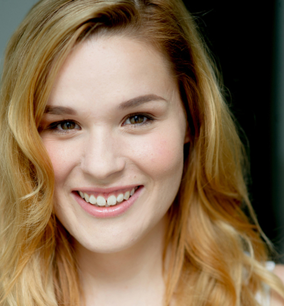 Christine G. – Schauspiel Sedcard-Foto 2 bei JustInCast